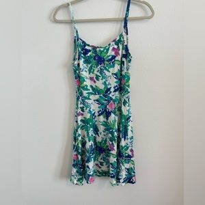 DIVIDED floral tank dress. Size M. Mini to knee length.